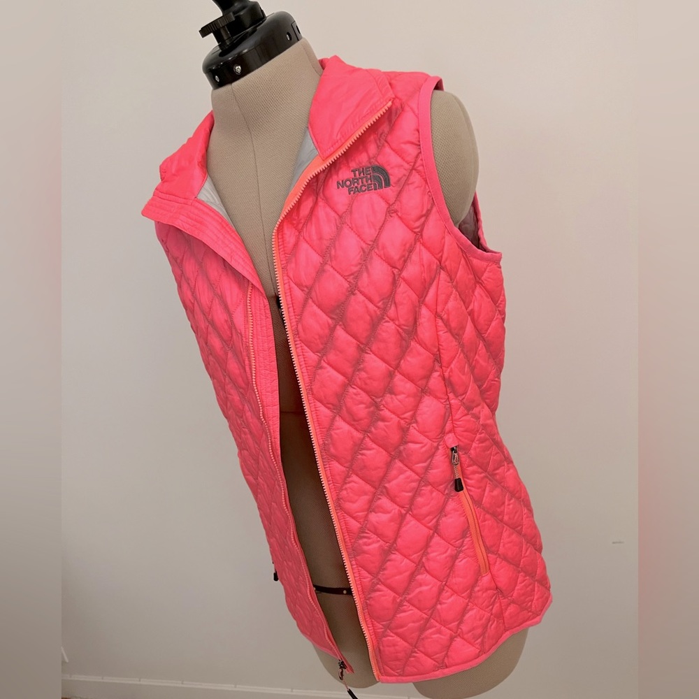 The North Face Neon Pink Quilted Vest Size S